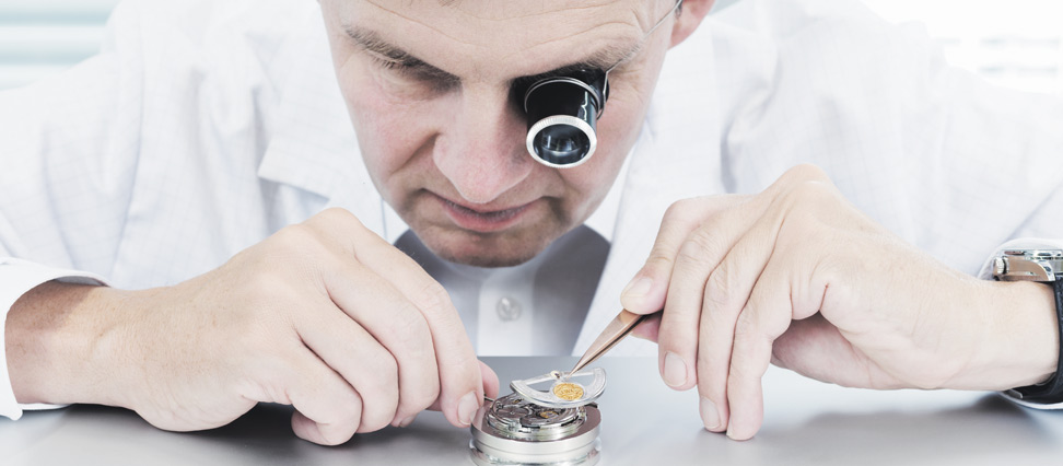 伯爵手表坏了怎么修（伯爵走时校准偏离）