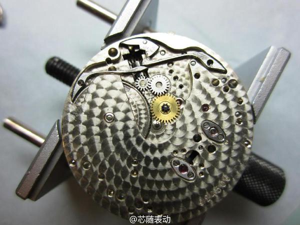 伯爵手表售后维修点（伯爵数字刻度掉了）