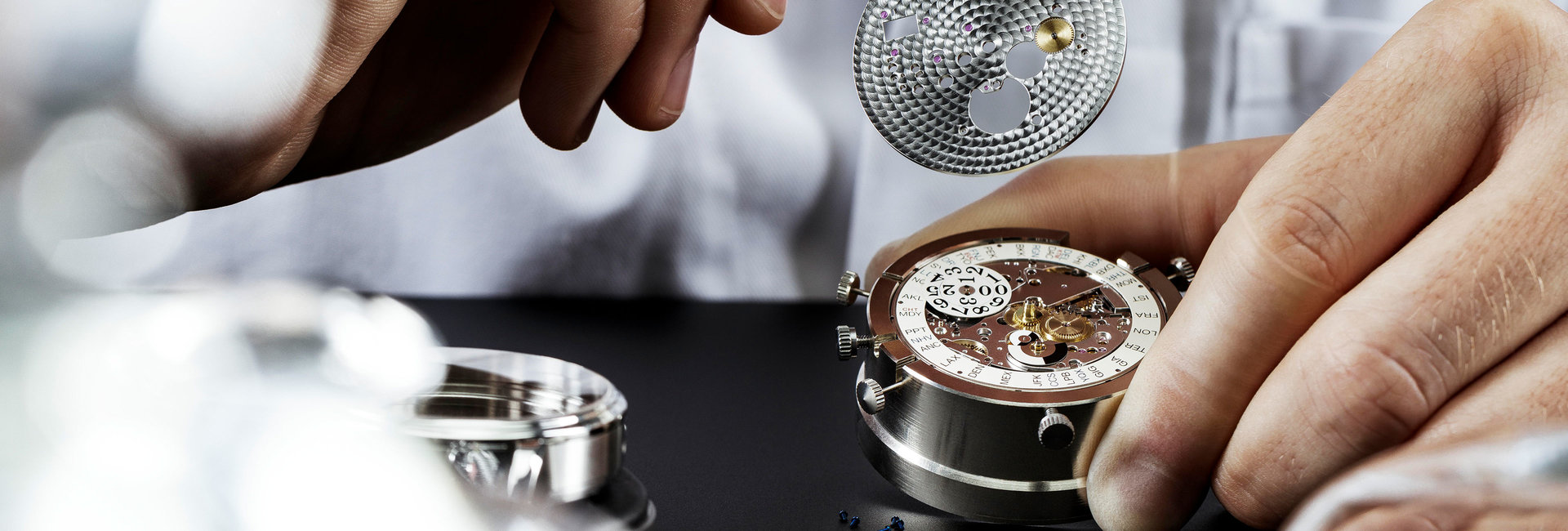 伯爵售后维修服务中心（伯爵表壳褪色）